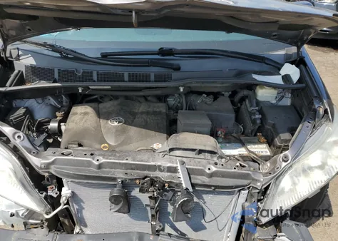 2018 Toyota Sienna Xle from USA, damaged, VIN 5TDYZ3DC6JS938629